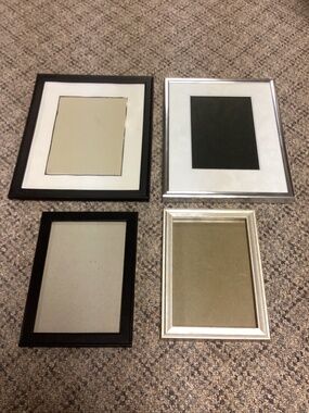 Set of 4 Decorative Picture Frames in Black and Silver 5x7 & 8x10